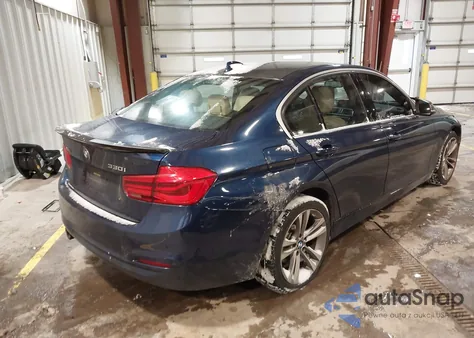2018 BMW 330I xDrive z USA, uszkodzony, nr VIN WBA8D9G53JNU68948